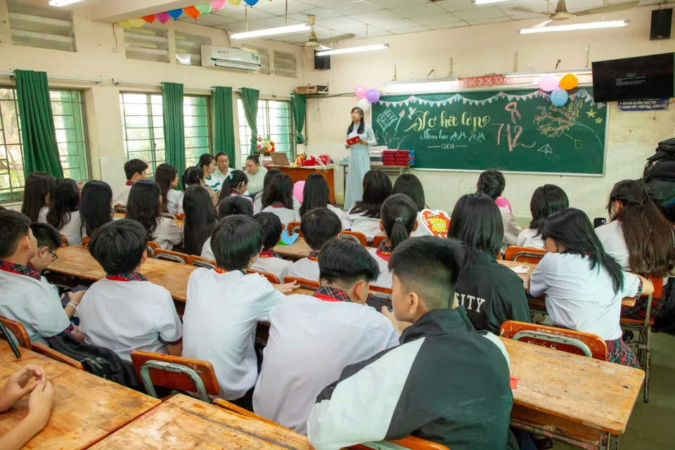 Lớp học buổi tối